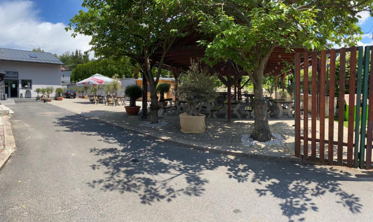 Hotel Nautilus Chodov  Εξωτερικό φωτογραφία